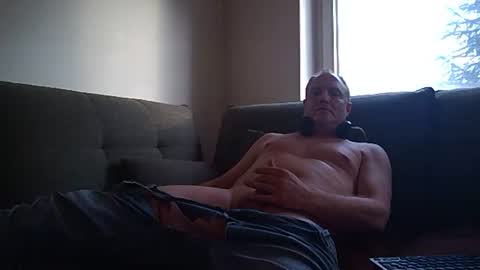 Snapshot of raffael303 chatting on 8, 11, 2025 raffael303 online show from 8, 11, 2025