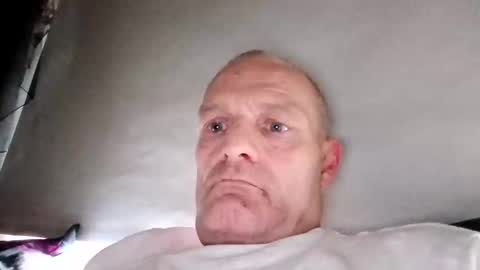 Bigthickdickinvic online show from 18, 10, 2025