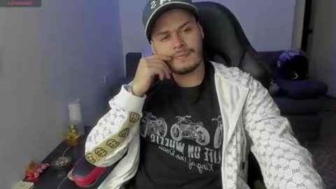 ragnar_lothbrok77 online show from 21, 4, 2026