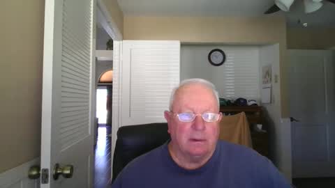 Snapshot of raiderman215 chatting on 2, 1, 2025 raiderman215 online show from 2, 1, 2025