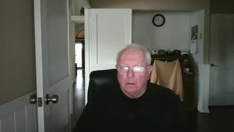 Snapshot of raiderman215 chatting on 4, 2, 2025 raiderman215 online show from 4, 2, 2025