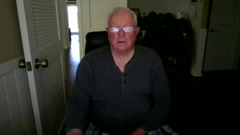 Snapshot of raiderman215 chatting on 13, 6, 2026 raiderman215 online show from 13, 6, 2026