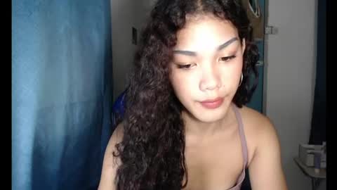 Snapshot of raiinddroopss chatting on 21, 7, 2026 moon online show from 21, 7, 2026