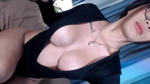 Snapshot of raileykink chatting on 11, 9, 2025 itsmeRailey online show from 11, 9, 2025