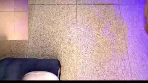 Rainbow James  online show from 18, 12, 2025