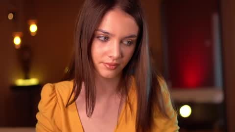 Raisa online show from 9, 3, 2025