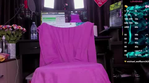 Laura online show from 30, 9, 2025