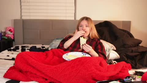 Snapshot of ramichick chatting on 4, 2, 2025 Rami online show from 4, 2, 2025