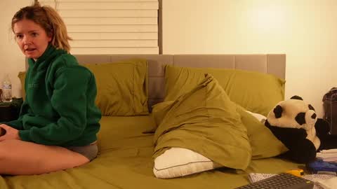 Snapshot of ramichick chatting on 18, 2, 2025 Rami online show from 18, 2, 2025