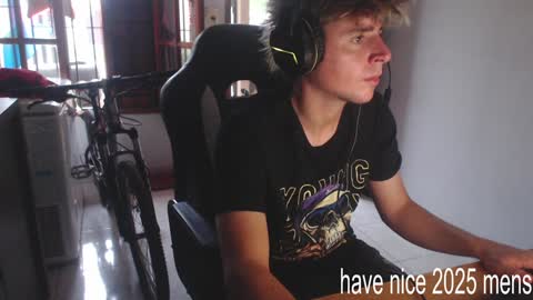 Snapshot of ramisexyloveyou chatting on 31, 12, 2024 Ramiro online show from 31, 12, 2024