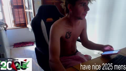 Snapshot of ramisexyloveyou chatting on 3, 1, 2025 Ramiro online show from 3, 1, 2025