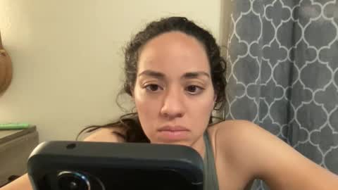 RamonaJ online show from 6, 4, 2026