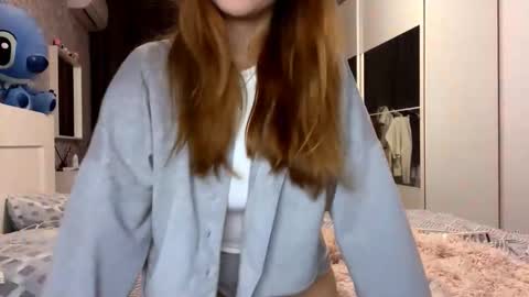 Snapshot of randareidling chatting on 7, 10, 2025 Randa online show from 7, 10, 2025