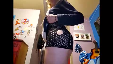 Randcandy77 online show from 3, 2, 2025