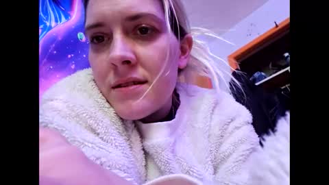 Randcandy77 online show from 10, 2, 2025