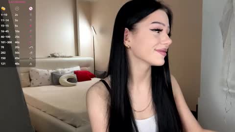 Luna online show from 9, 2, 2026