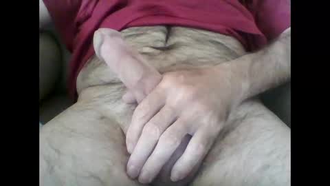 Snapshot of randomguy2828 chatting on 28, 5, 2026 randomguy2828 online show from 28, 5, 2026