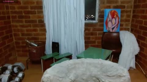 Raquel online show from 4, 7, 2026
