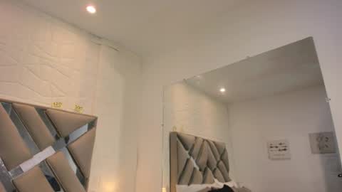 Snapshot of raquel_moore chatting on 27, 11, 2025 Raquel Moore online show from 27, 11, 2025