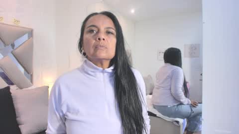 Snapshot of raquel_moore chatting on 29, 11, 2025 Raquel Moore online show from 29, 11, 2025