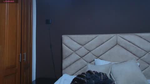 Snapshot of raqueljones_ chatting on 13, 11, 2025 Raquel online show from 13, 11, 2025