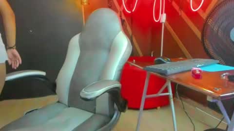 RashelDerosa online show from 17, 6, 2026