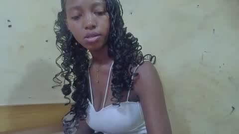 Snapshot of rasoanirinaa chatting on 13, 5, 2026 rasoanirinaa online show from 13, 5, 2026