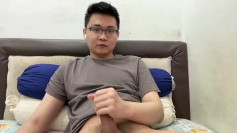 randomnaut online show from 20, 12, 2024