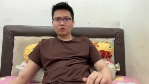 randomnaut online show from 23, 12, 2024