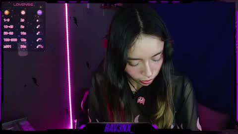   online show from 15, 12, 2024