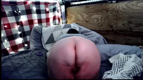 Snapshot of raven_8687 chatting on 25, 4, 2026 Raven online show from 25, 4, 2026