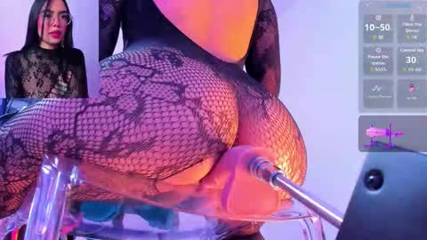 Snapshot of raven_blackk chatting on 27, 10, 2025 Raven online show from 27, 10, 2025