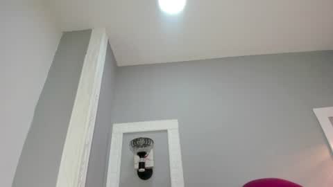 raven_loove online show from 6, 7, 2026