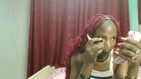 Snapshot of raven_luxe chatting on 16, 4, 2026 Raven online show from 16, 4, 2026