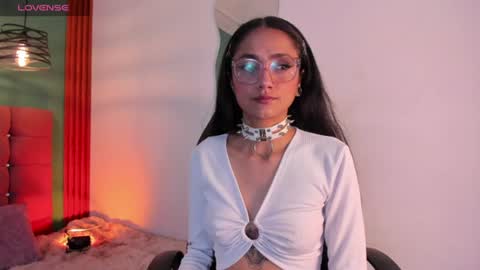 Snapshot of raven_smith_ chatting on 25, 6, 2026 raven_smith_ online show from 25, 6, 2026
