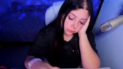 Raven online show from 25, 1, 2025