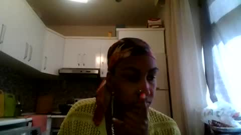 Snapshot of ravenbby chatting on 26, 4, 2026 ravenbby online show from 26, 4, 2026