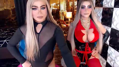Snapshot of ravenmystiquex chatting on 16, 3, 2026 ravenmystiquex online show from 16, 3, 2026