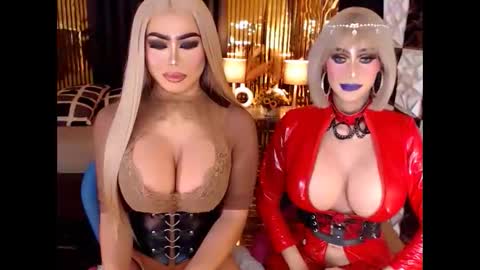 Snapshot of ravenmystiquex chatting on 1, 5, 2026 ravenmystiquex online show from 1, 5, 2026