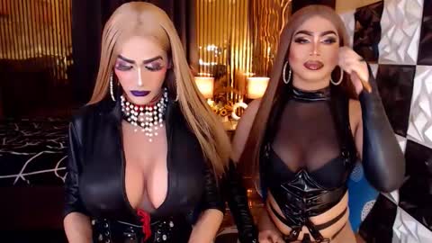 Snapshot of ravenmystiquex chatting on 10, 5, 2026 ravenmystiquex online show from 10, 5, 2026
