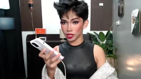 Snapshot of ravennax chatting on 27, 2, 2025 ravennaxx online show from 27, 2, 2025