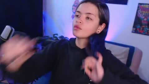 Snapshot of raventh_ chatting on 19, 7, 2026 raventh_ online show from 19, 7, 2026