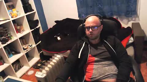 ravingr3d3 online show from 21, 2, 2025