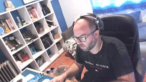 ravingr3d3 online show from 22, 9, 2025