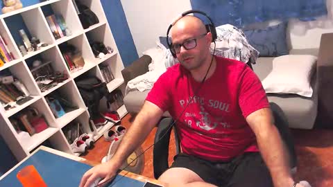 ravingr3d3 online show from 10, 10, 2025