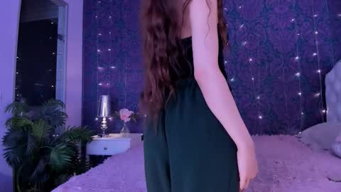 Snapshot of rawdare chatting on 15, 9, 2025 Lillian online show from 15, 9, 2025