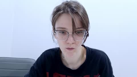 Snapshot of ray_lol chatting on 28, 2, 2026 Ray-Ray online show from 28, 2, 2026