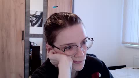 Ray-Ray online show from 19, 4, 2026