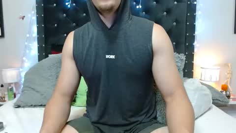 Snapshot of ray_weed chatting on 12, 12, 2024 Ray online show from 12, 12, 2024