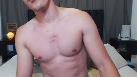 Snapshot of ray_weed chatting on 15, 1, 2025 Ray online show from 15, 1, 2025